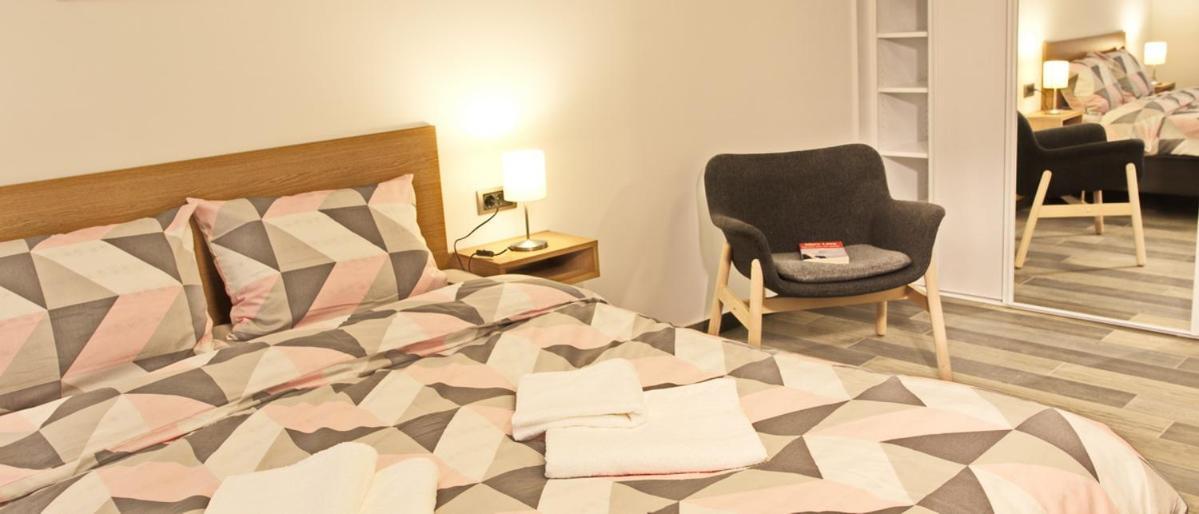 Apartmani Sterija Novi Sad Eksteriør bilde